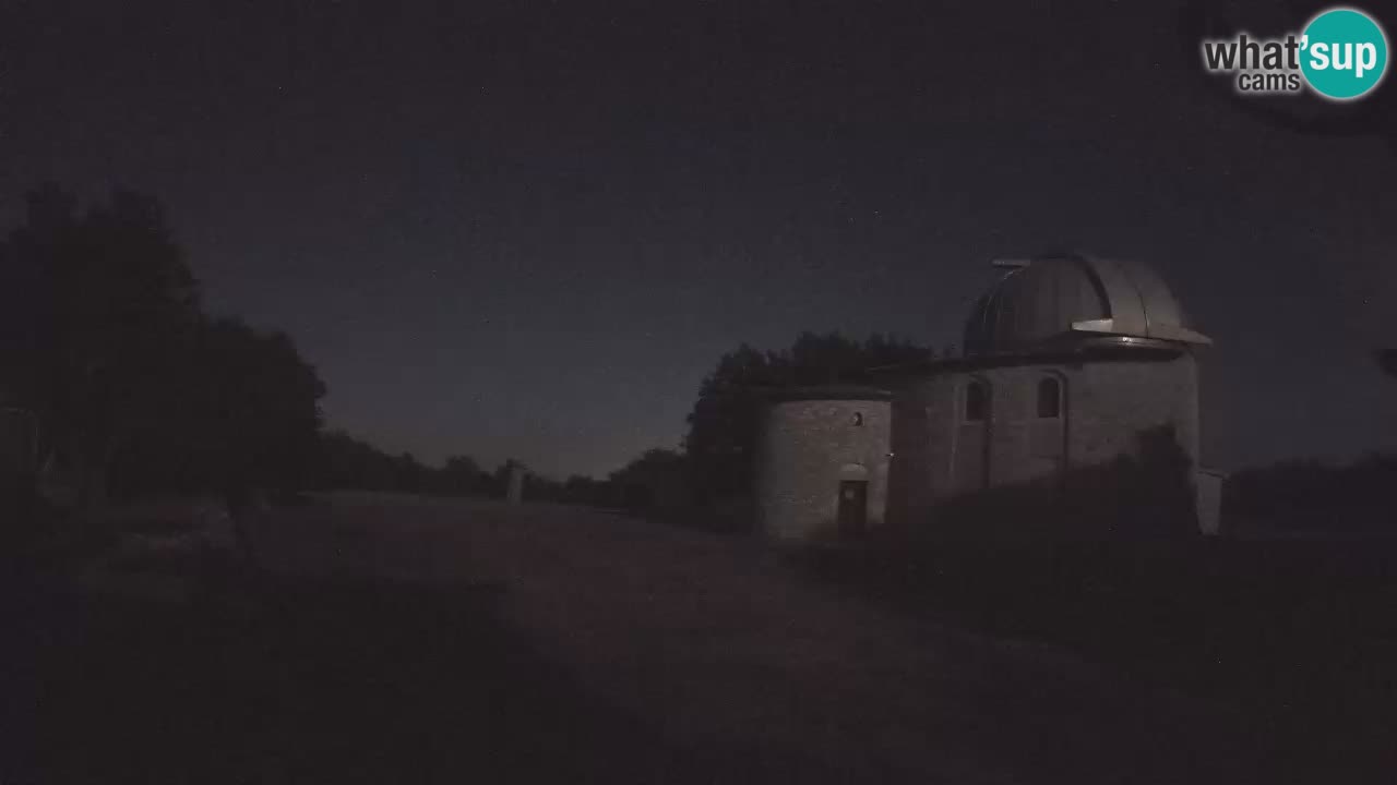 Webcam de l’Observatoire de Višnjan: Plongez dans le cosmos depuis l’Istrie, Croatie