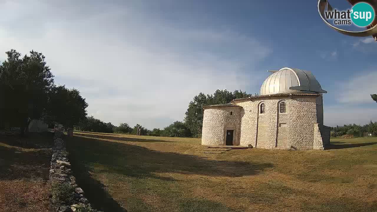 Višnjan Observatory Webcam: Gaze into the Cosmos from Istria, Croatia