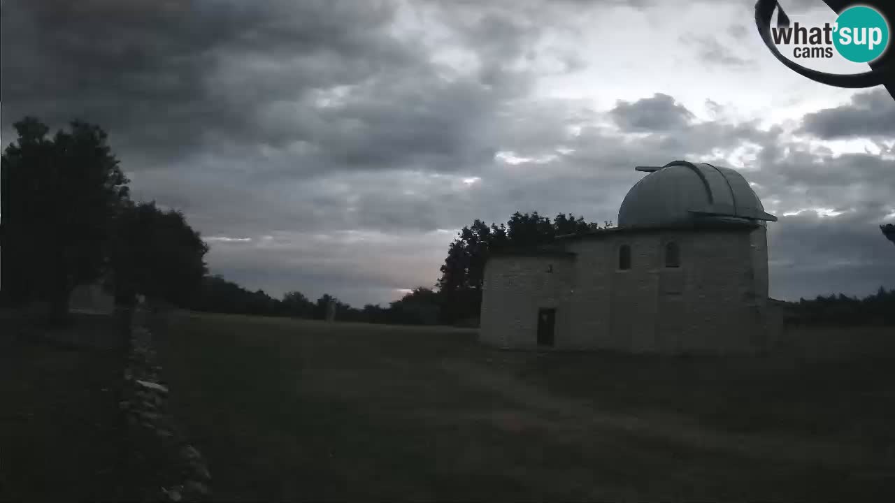 Višnjanska observatorijska spletna kamera: Opazujte vesolje iz Istre, Hrvaška