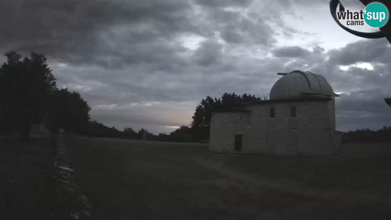 Višnjan Observatory Webcam: Gaze into the Cosmos from Istria, Croatia