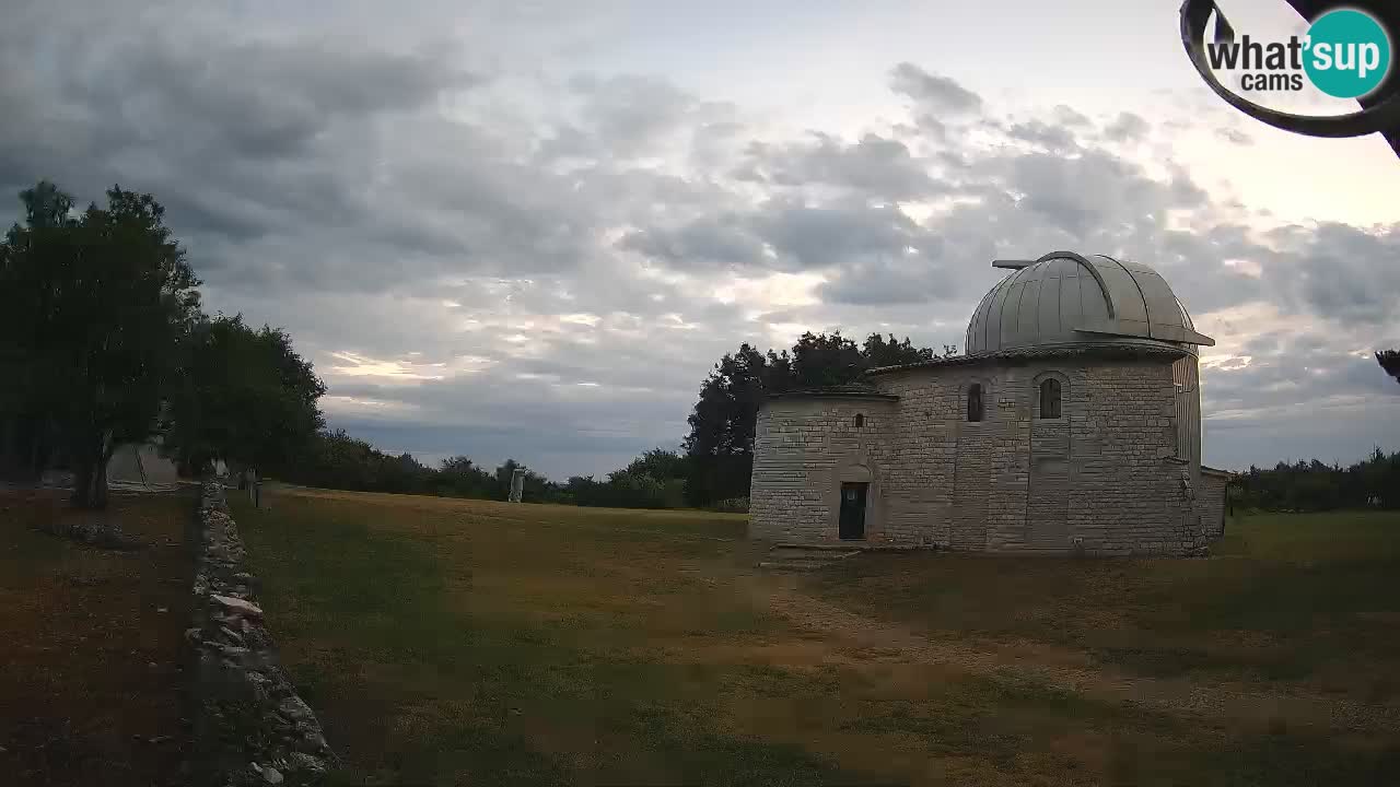 Višnjanska observatorijska spletna kamera: Opazujte vesolje iz Istre, Hrvaška
