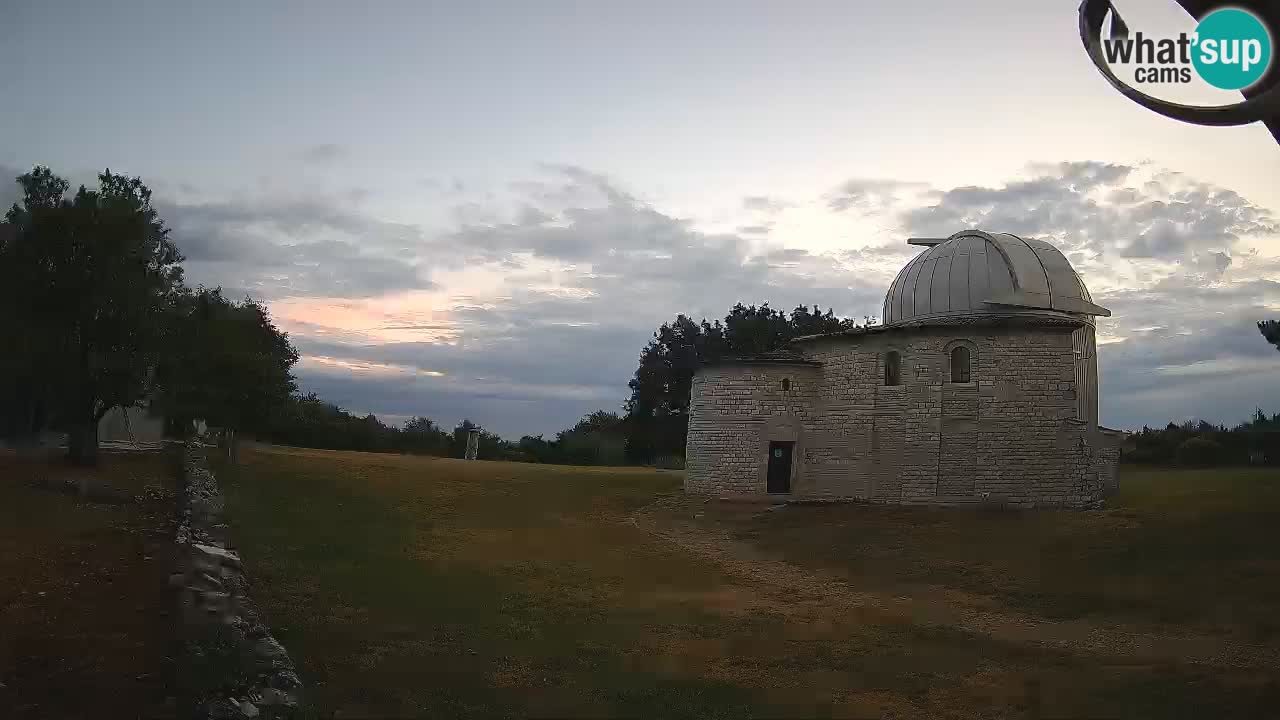 Višnjanska observatorijska spletna kamera: Opazujte vesolje iz Istre, Hrvaška
