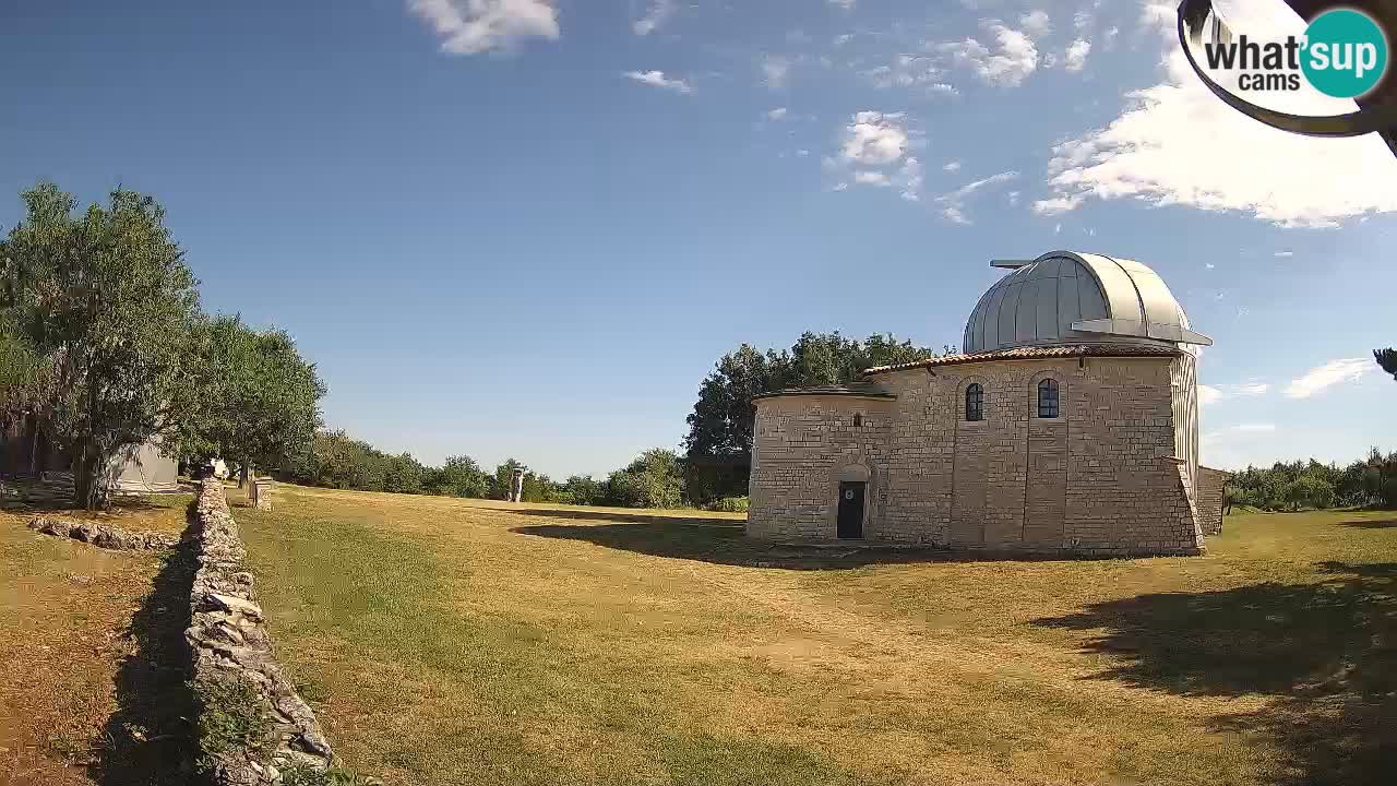 Višnjan Observatory Webcam: Gaze into the Cosmos from Istria, Croatia