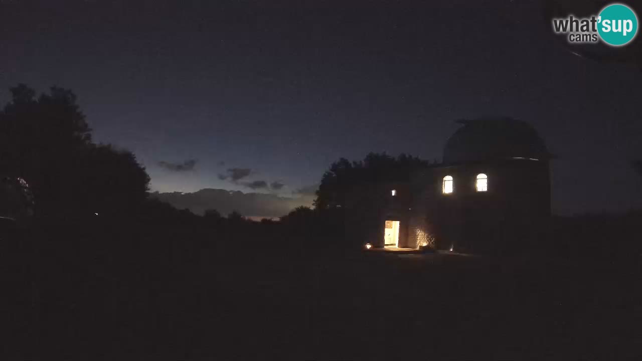 Višnjan Observatory Webcam: Gaze into the Cosmos from Istria, Croatia
