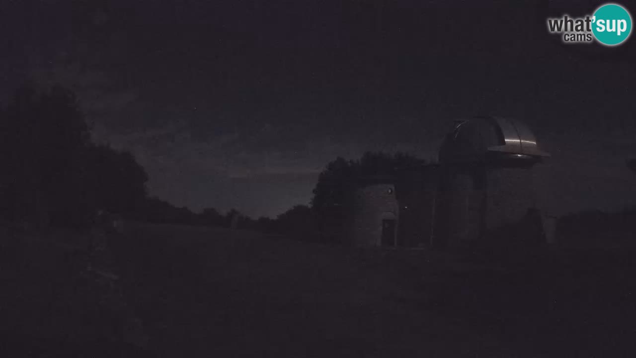 Višnjan Observatory Webcam: Gaze into the Cosmos from Istria, Croatia