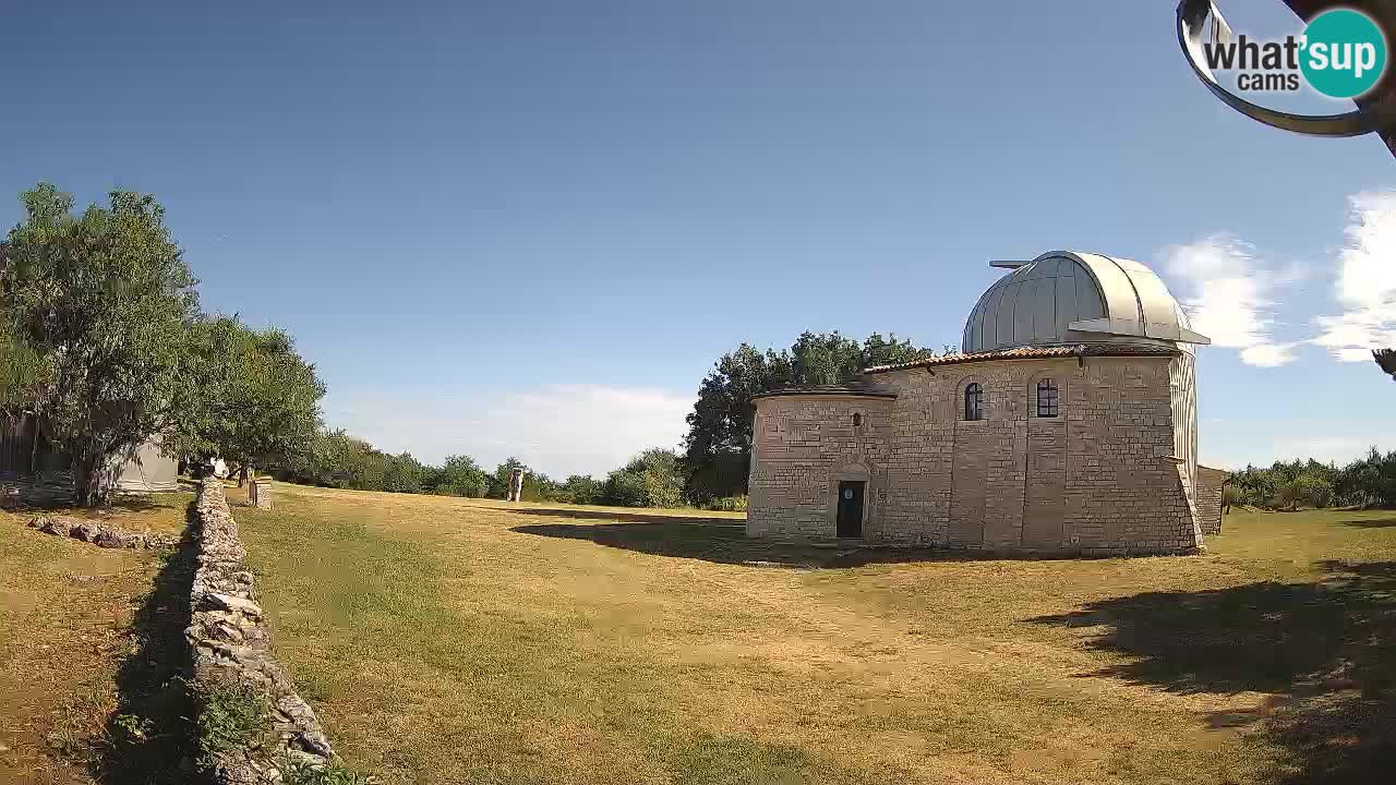 Višnjan Observatory Webcam: Gaze into the Cosmos from Istria, Croatia