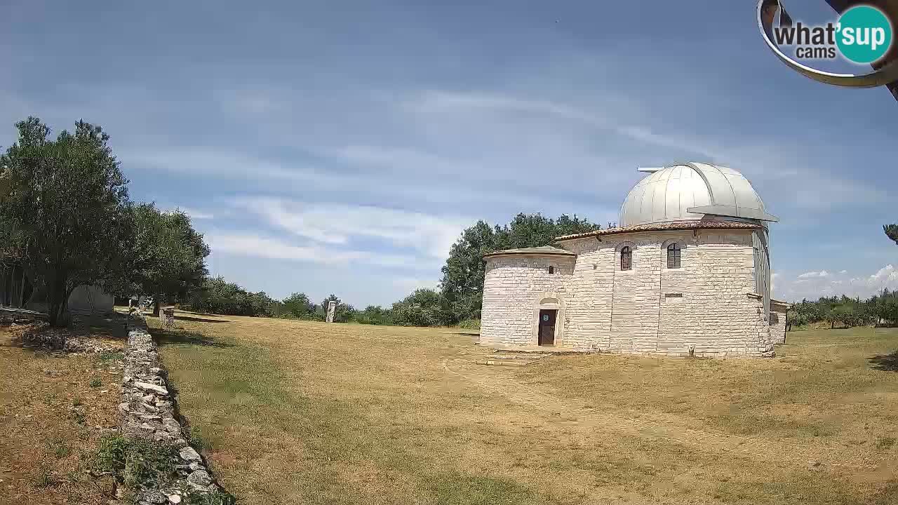 Višnjan Observatory Webcam: Gaze into the Cosmos from Istria, Croatia