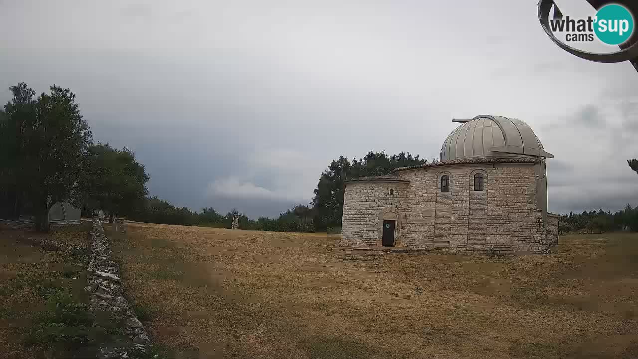 Višnjan Observatory Webcam: Gaze into the Cosmos from Istria, Croatia