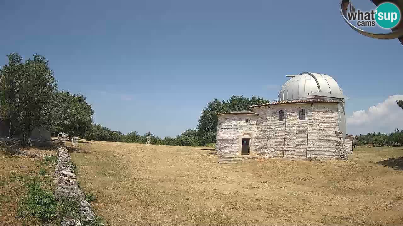 Višnjan Observatory Webcam: Gaze into the Cosmos from Istria, Croatia