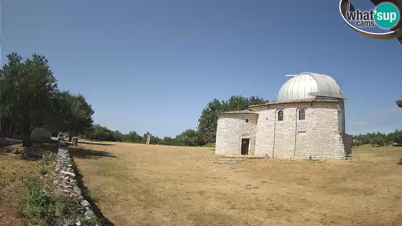 Višnjan Observatory Webcam: Gaze into the Cosmos from Istria, Croatia