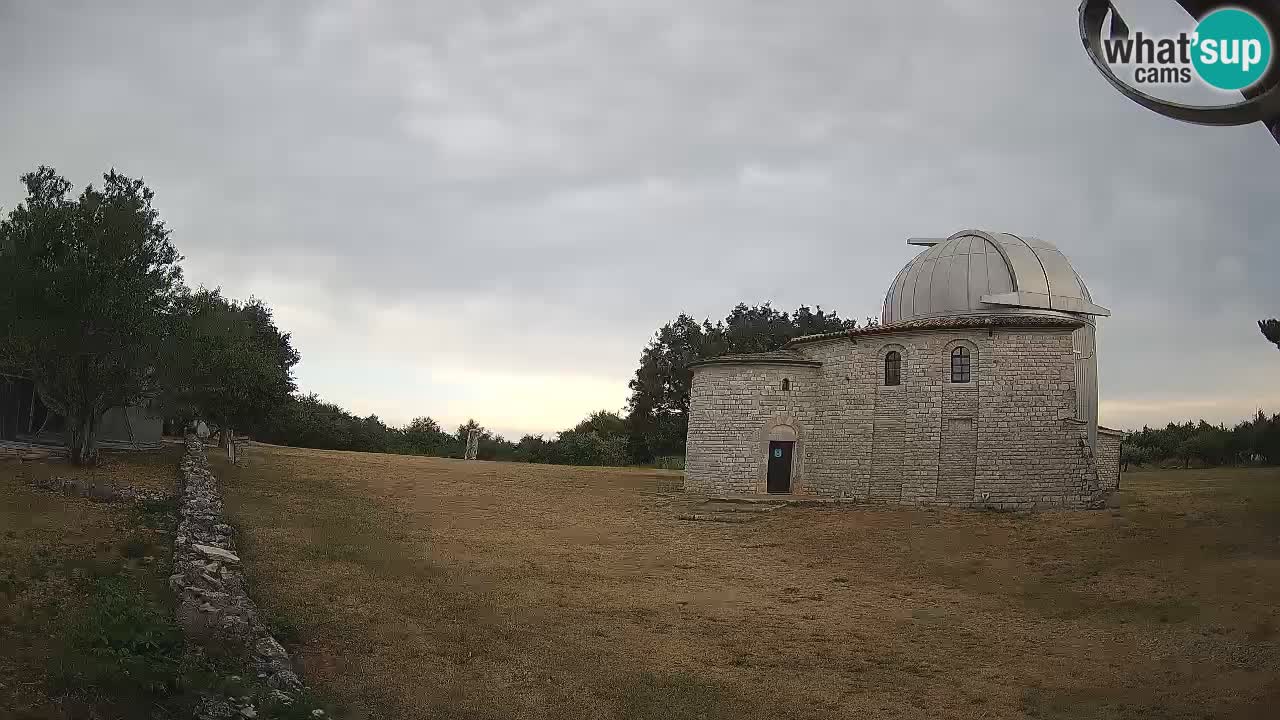 Webcam de l’Observatoire de Višnjan: Plongez dans le cosmos depuis l’Istrie, Croatie