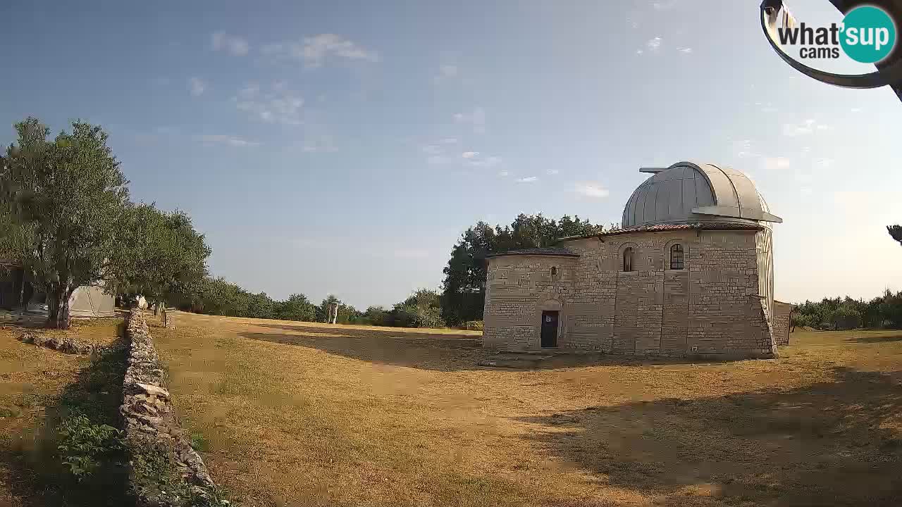 Višnjan Observatory Webcam: Gaze into the Cosmos from Istria, Croatia