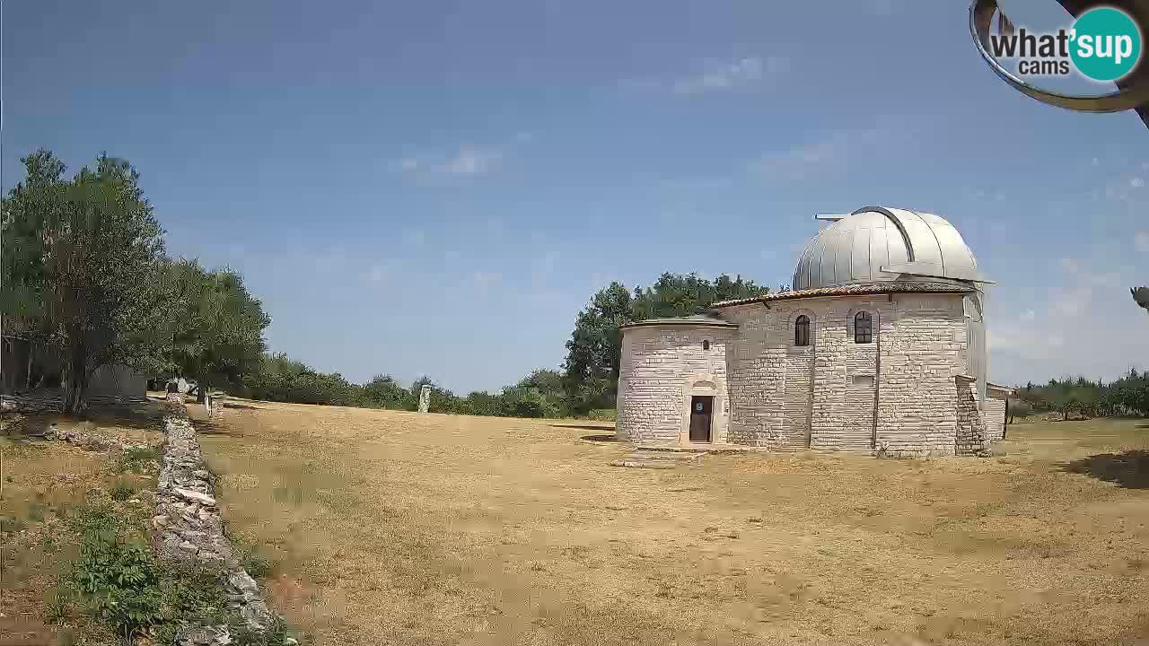 Višnjan Observatory Webcam: Gaze into the Cosmos from Istria, Croatia