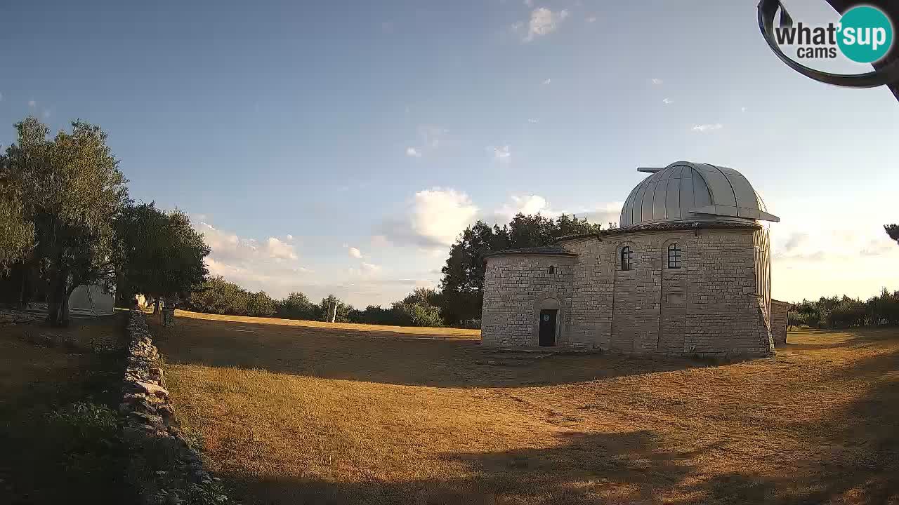 Webcam de l’Observatoire de Višnjan: Plongez dans le cosmos depuis l’Istrie, Croatie
