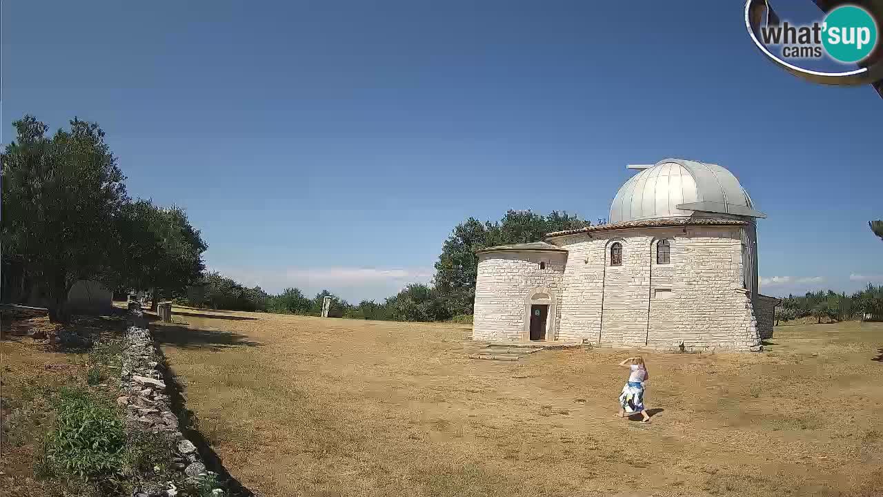 Webcam de l’Observatoire de Višnjan: Plongez dans le cosmos depuis l’Istrie, Croatie