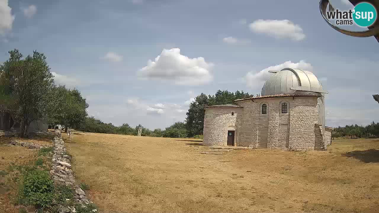 Višnjanska observatorijska spletna kamera: Opazujte vesolje iz Istre, Hrvaška