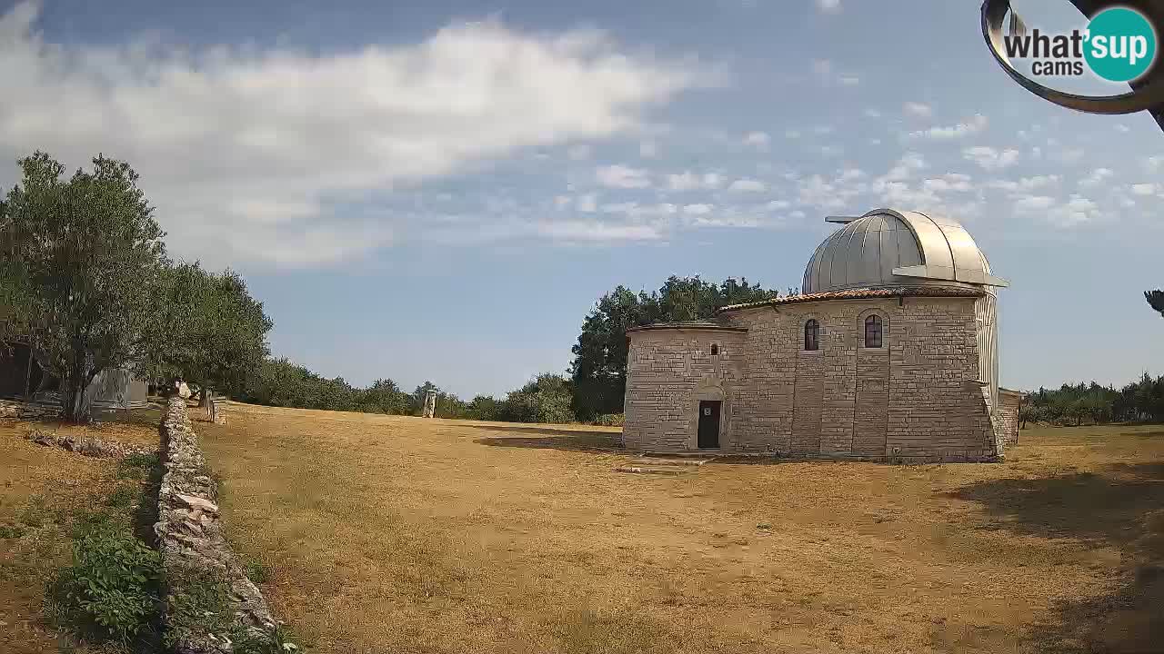 Višnjanska observatorijska spletna kamera: Opazujte vesolje iz Istre, Hrvaška