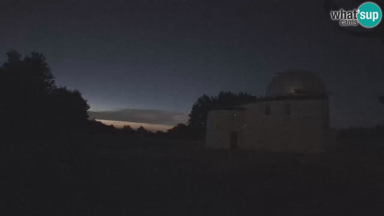 Višnjan Observatory Webcam: Gaze into the Cosmos from Istria, Croatia