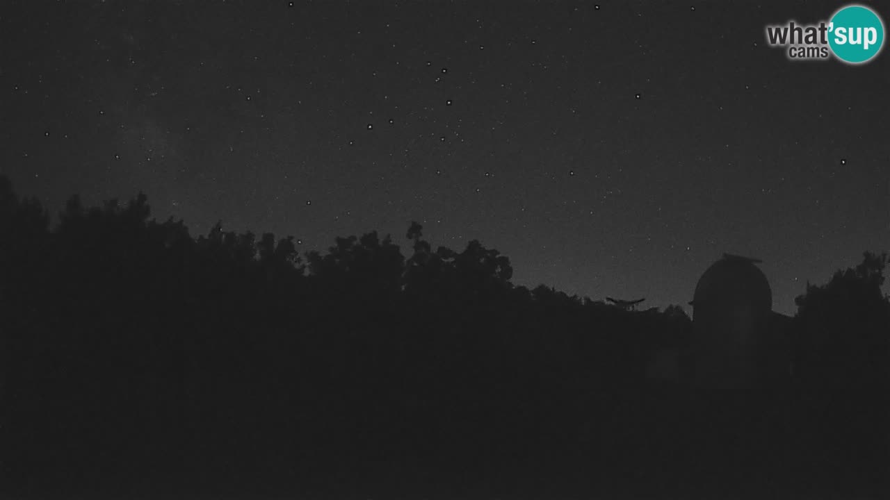 Observatorij Višnjan spletna kamera – Odkrivajte nebo, asteroide, komete in meteorite