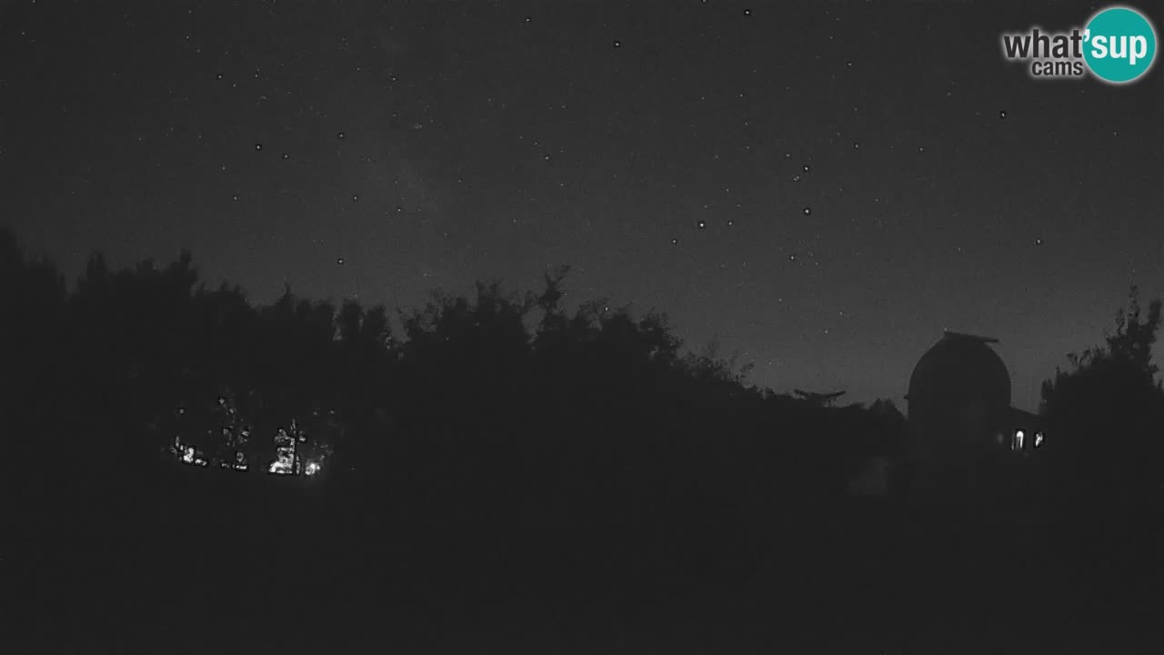 Višnjan-Observatorium Live Webcam – Explore the Sky, Asteroids, Comets, and Meteoroids
