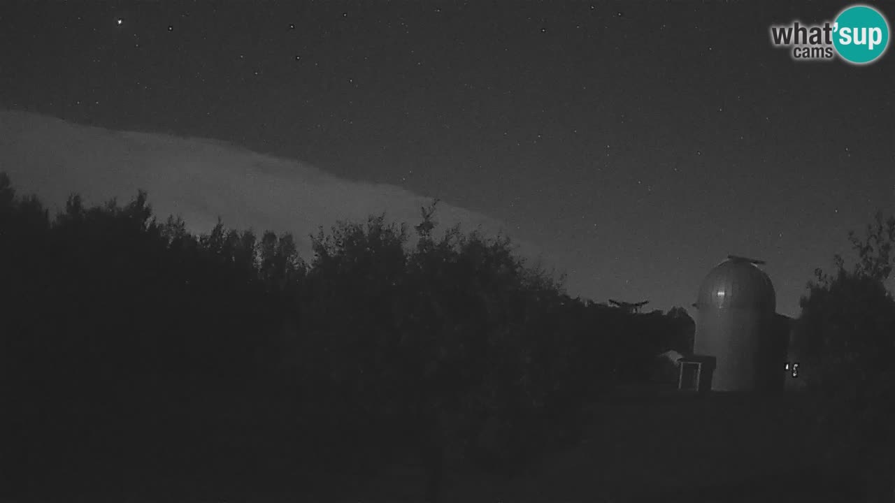 Webcam live dell’Osservatorio di  – Esplora il cielo, gli asteroidi, i comete e i meteoroidi.