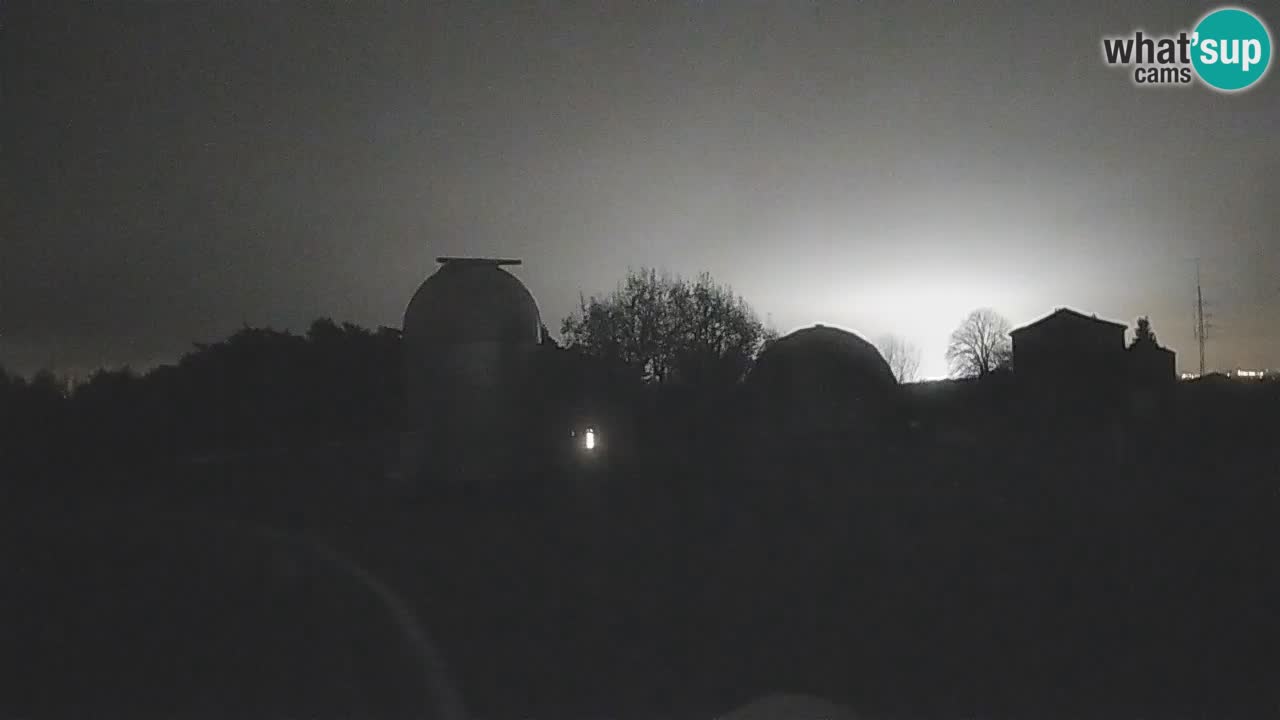 Višnjan Observatory Live Webcam – Explore the Sky, Asteroids, Comets, and Meteoroids