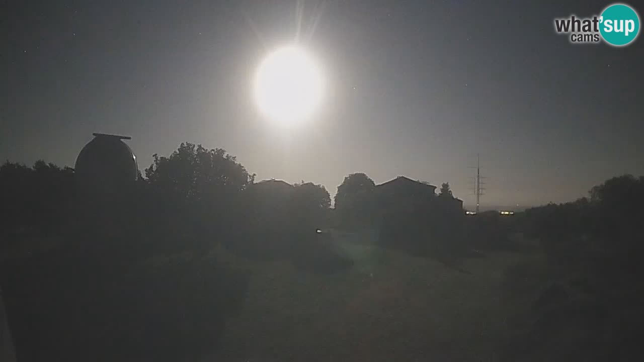 Višnjan Observatory Live Webcam – Explore the Sky, Asteroids, Comets, and Meteoroids