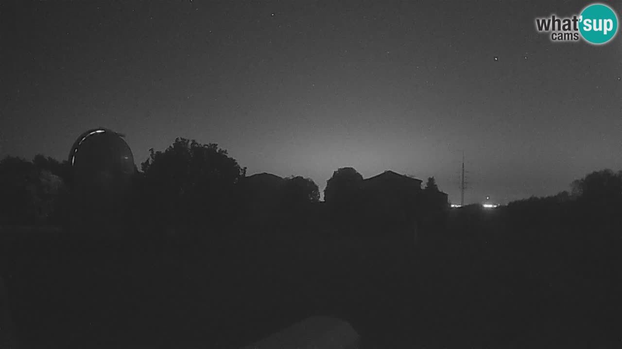 Cámara web en vivo del Observatorio de Višnjan: explora el cielo, los asteroides, cometas y meteoroides
