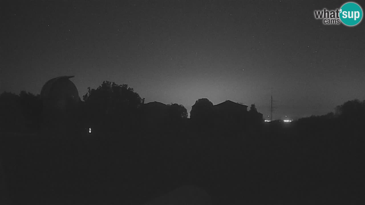 Observatorij Višnjan spletna kamera – Odkrivajte nebo, asteroide, komete in meteorite