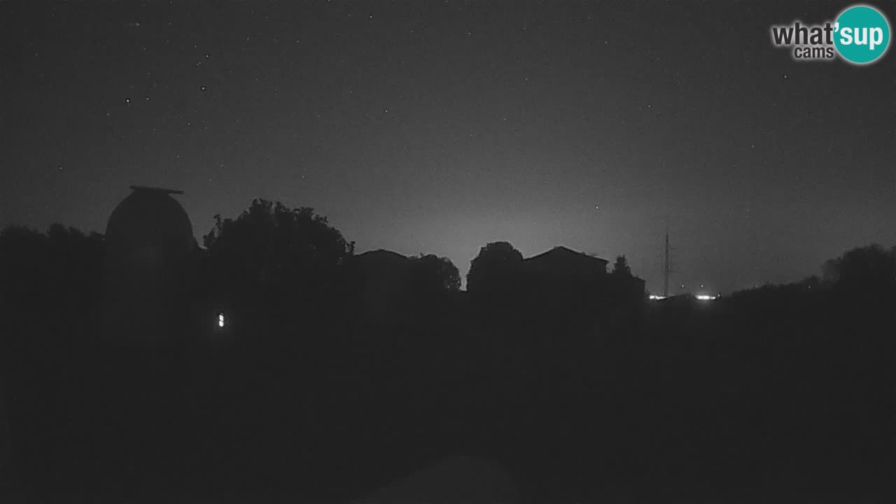 Webcam en direct de l’Observatoire de Višnjan – Explorez le ciel, les astéroïdes, les comètes et les météoroïdes