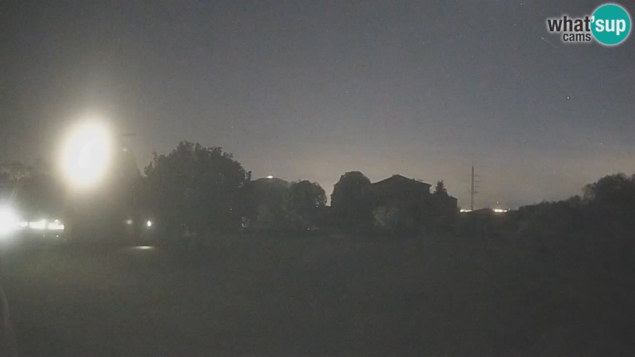 Webcam live dell’Osservatorio di  – Esplora il cielo, gli asteroidi, i comete e i meteoroidi.