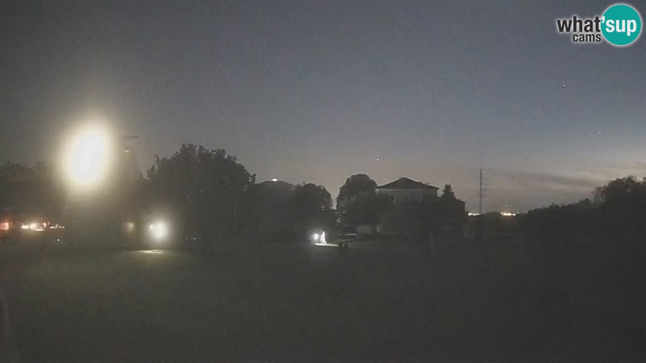 Webcam en direct de l’Observatoire de Višnjan – Explorez le ciel, les astéroïdes, les comètes et les météoroïdes