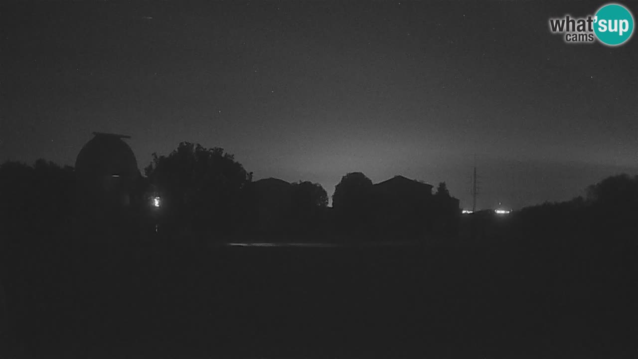 Webcam en direct de l’Observatoire de Višnjan – Explorez le ciel, les astéroïdes, les comètes et les météoroïdes