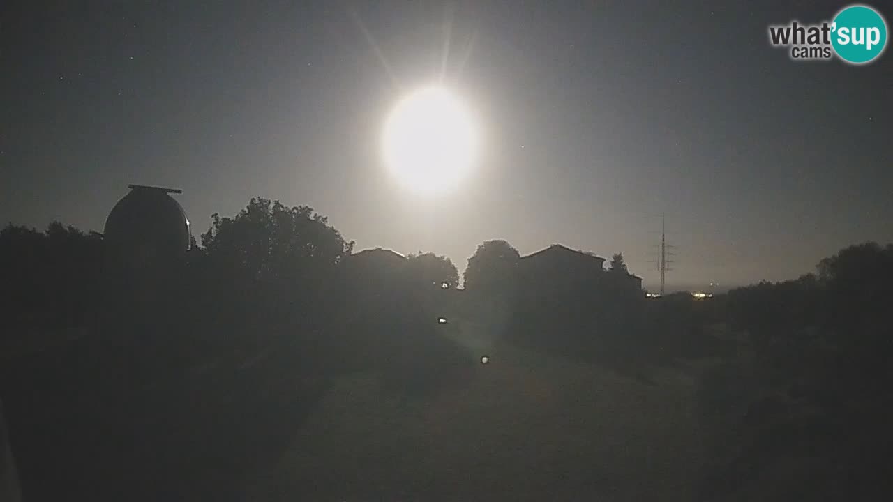 Observatorij Višnjan spletna kamera – Odkrivajte nebo, asteroide, komete in meteorite