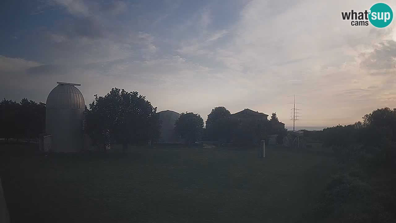 Višnjan Observatory Live Webcam – Explore the Sky, Asteroids, Comets, and Meteoroids