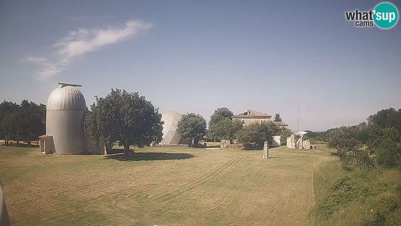 Višnjan Observatory Live Webcam – Explore the Sky, Asteroids, Comets, and Meteoroids