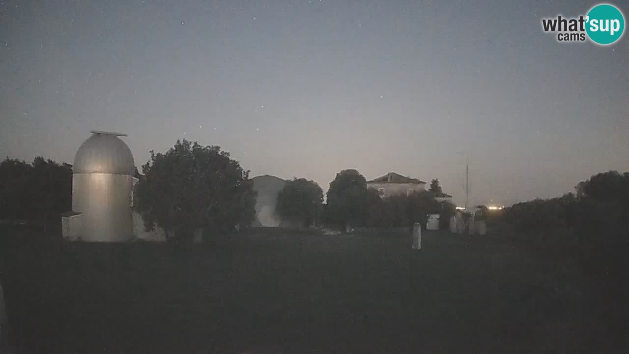 Cámara web en vivo del Observatorio de Višnjan: explora el cielo, los asteroides, cometas y meteoroides