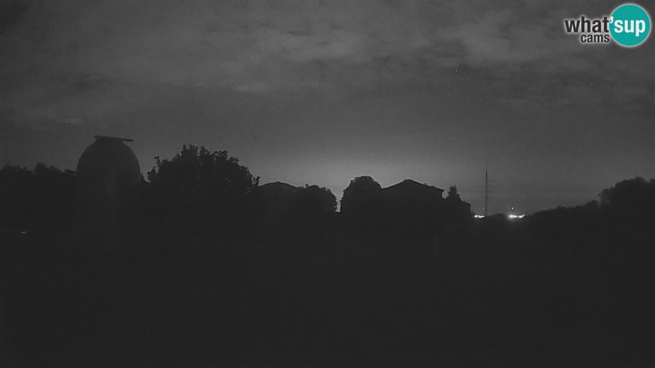 Webcam en direct de l’Observatoire de Višnjan – Explorez le ciel, les astéroïdes, les comètes et les météoroïdes