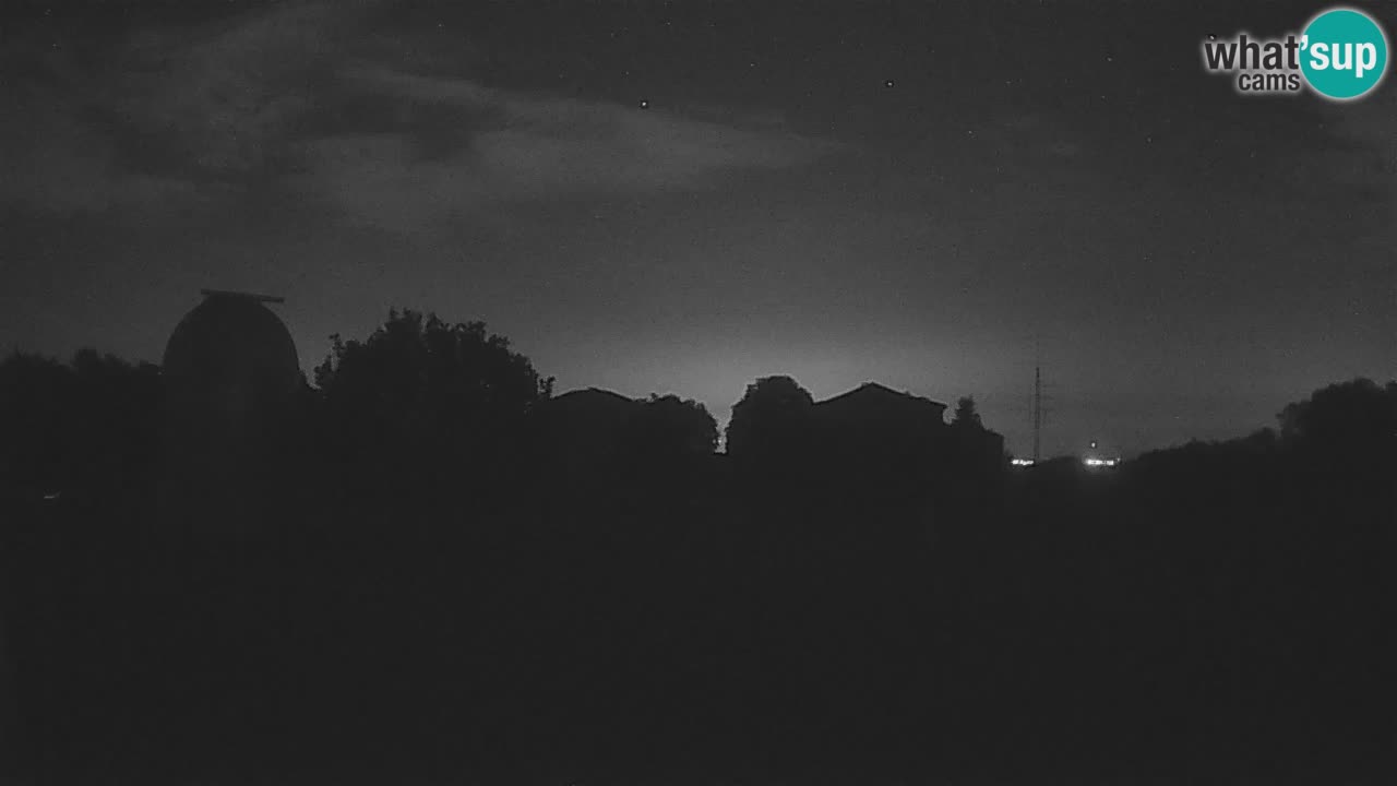 Višnjan-Observatorium Live Webcam – Explore the Sky, Asteroids, Comets, and Meteoroids