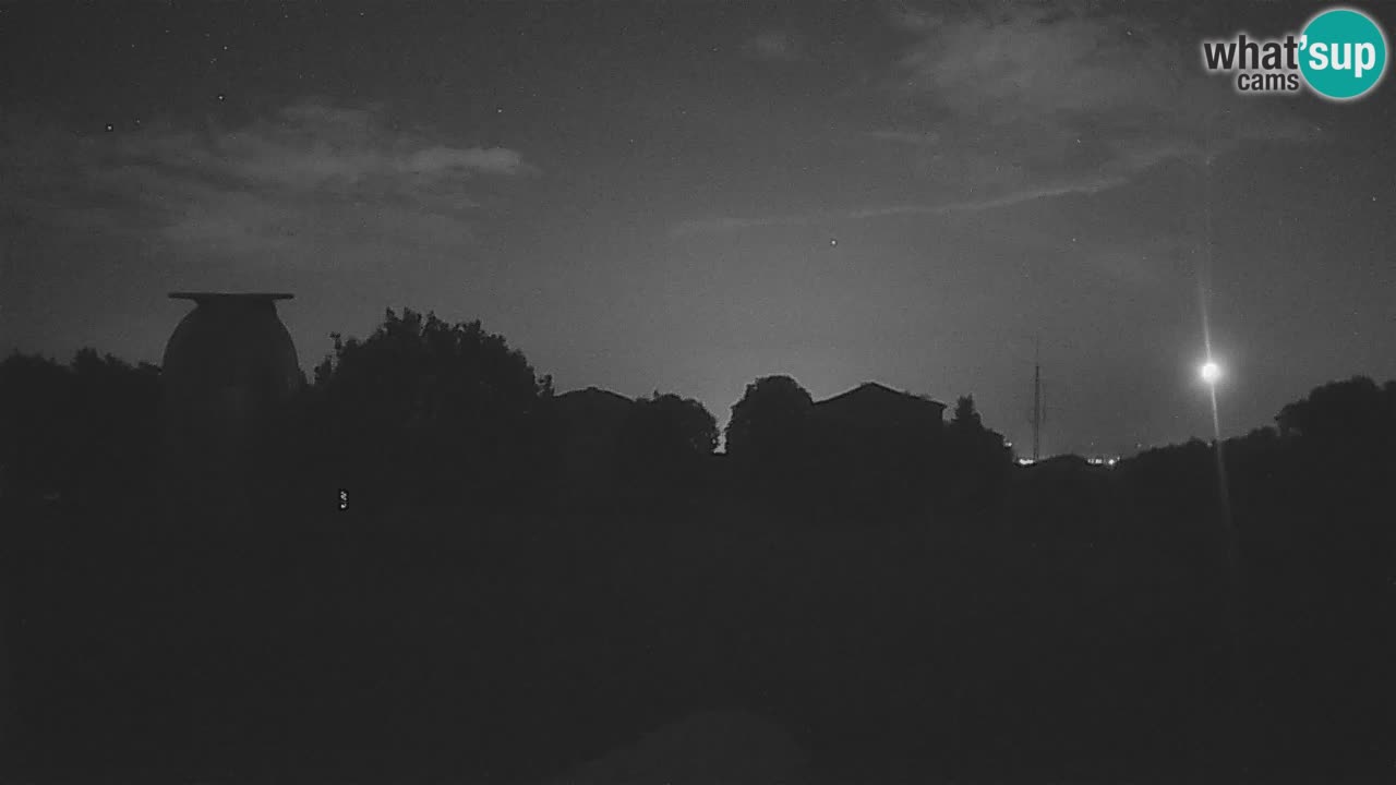 Višnjan Observatory Live Webcam – Explore the Sky, Asteroids, Comets, and Meteoroids