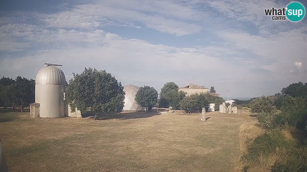Višnjan Observatory Live Webcam – Explore the Sky, Asteroids, Comets, and Meteoroids