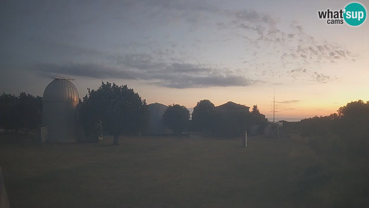 Višnjan Observatory Live Webcam – Explore the Sky, Asteroids, Comets, and Meteoroids