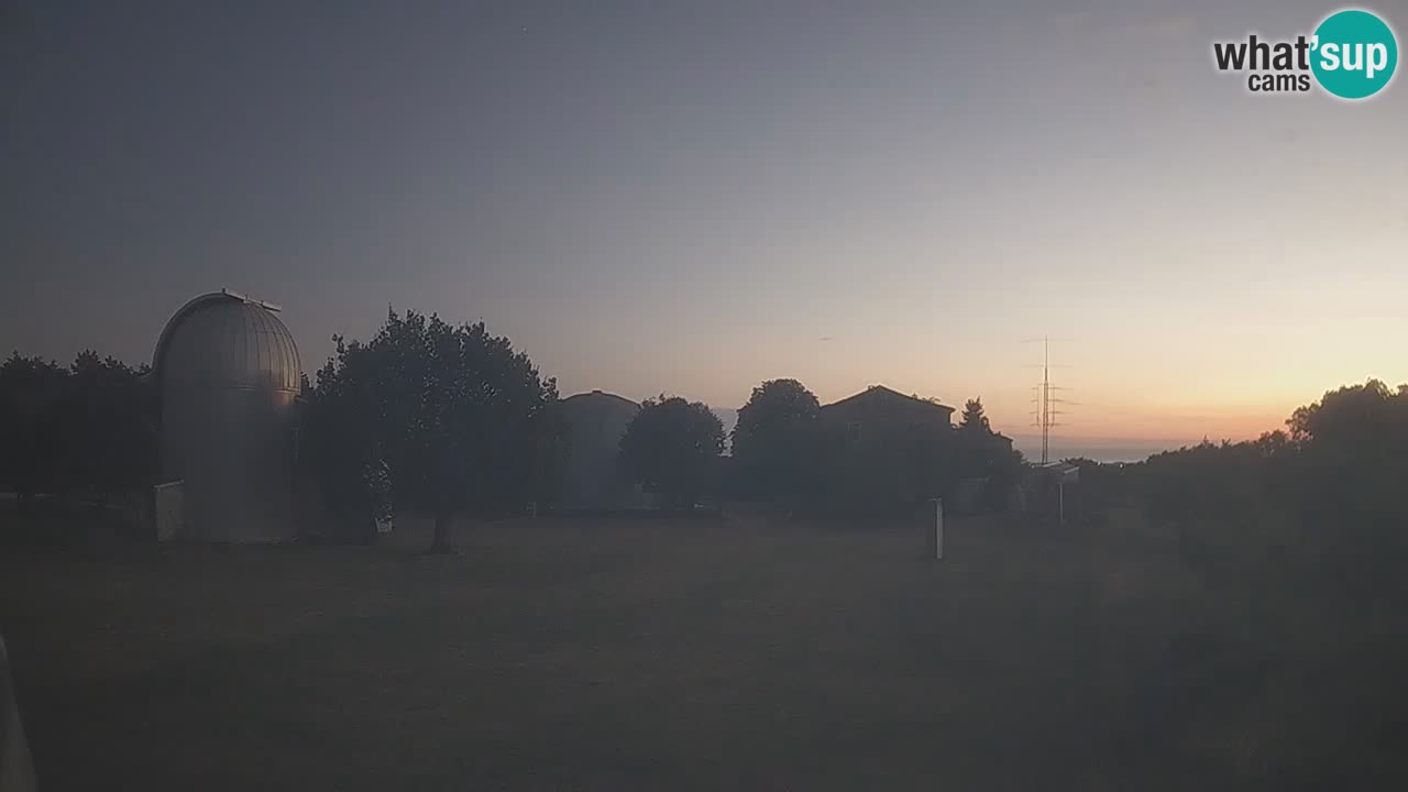 Višnjan Observatory Live Webcam – Explore the Sky, Asteroids, Comets, and Meteoroids