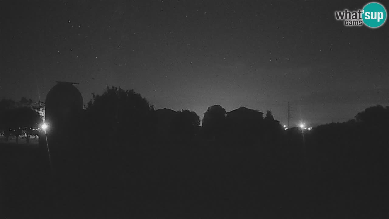 Višnjan-Observatorium Live Webcam – Explore the Sky, Asteroids, Comets, and Meteoroids