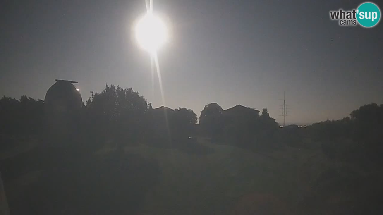 Višnjan Observatory Live Webcam – Explore the Sky, Asteroids, Comets, and Meteoroids