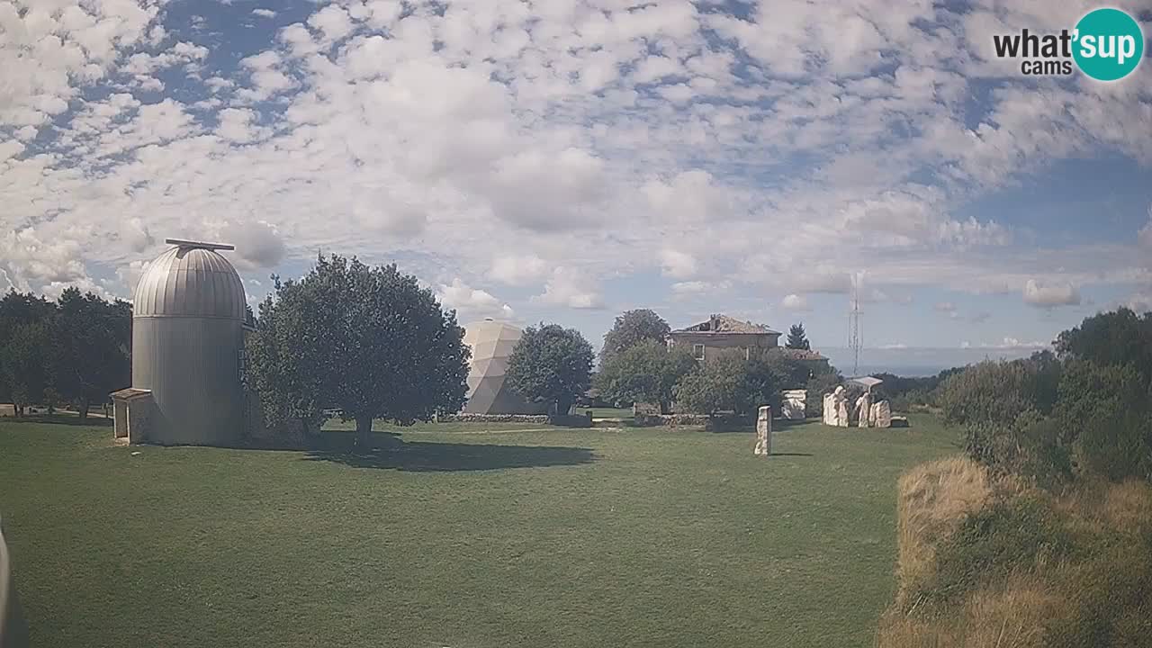 Višnjan Observatory Live Webcam – Explore the Sky, Asteroids, Comets, and Meteoroids