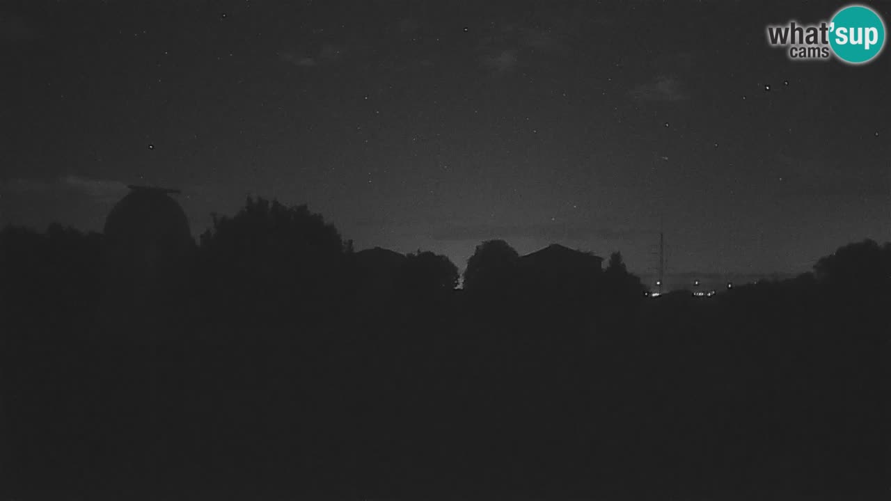 Višnjan Observatory Live Webcam – Explore the Sky, Asteroids, Comets, and Meteoroids