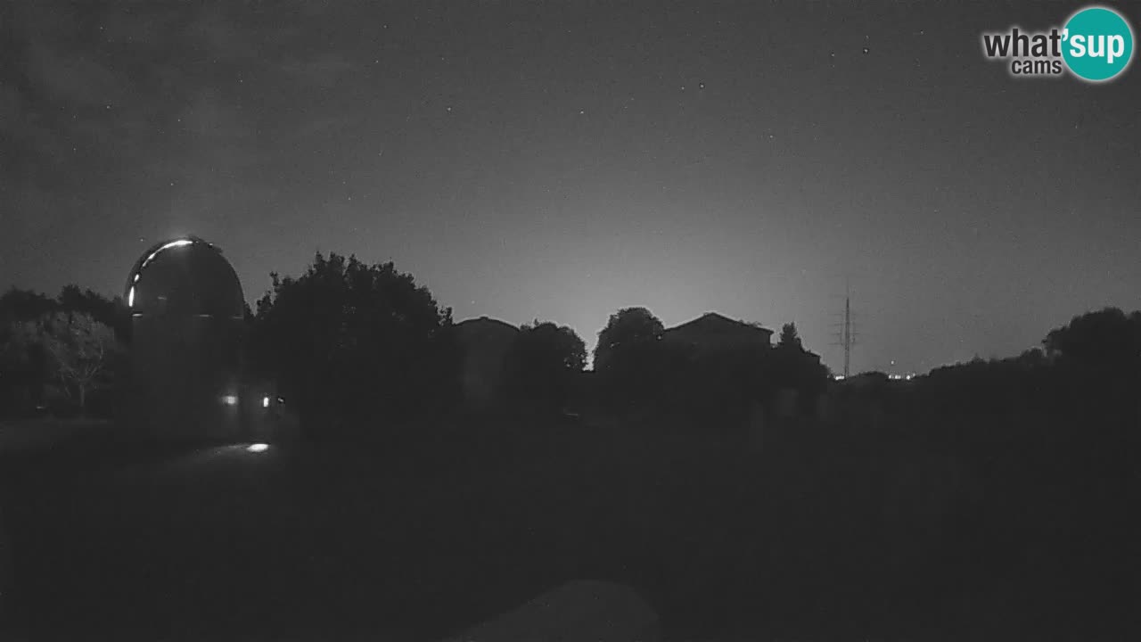 Webcam en direct de l’Observatoire de Višnjan – Explorez le ciel, les astéroïdes, les comètes et les météoroïdes
