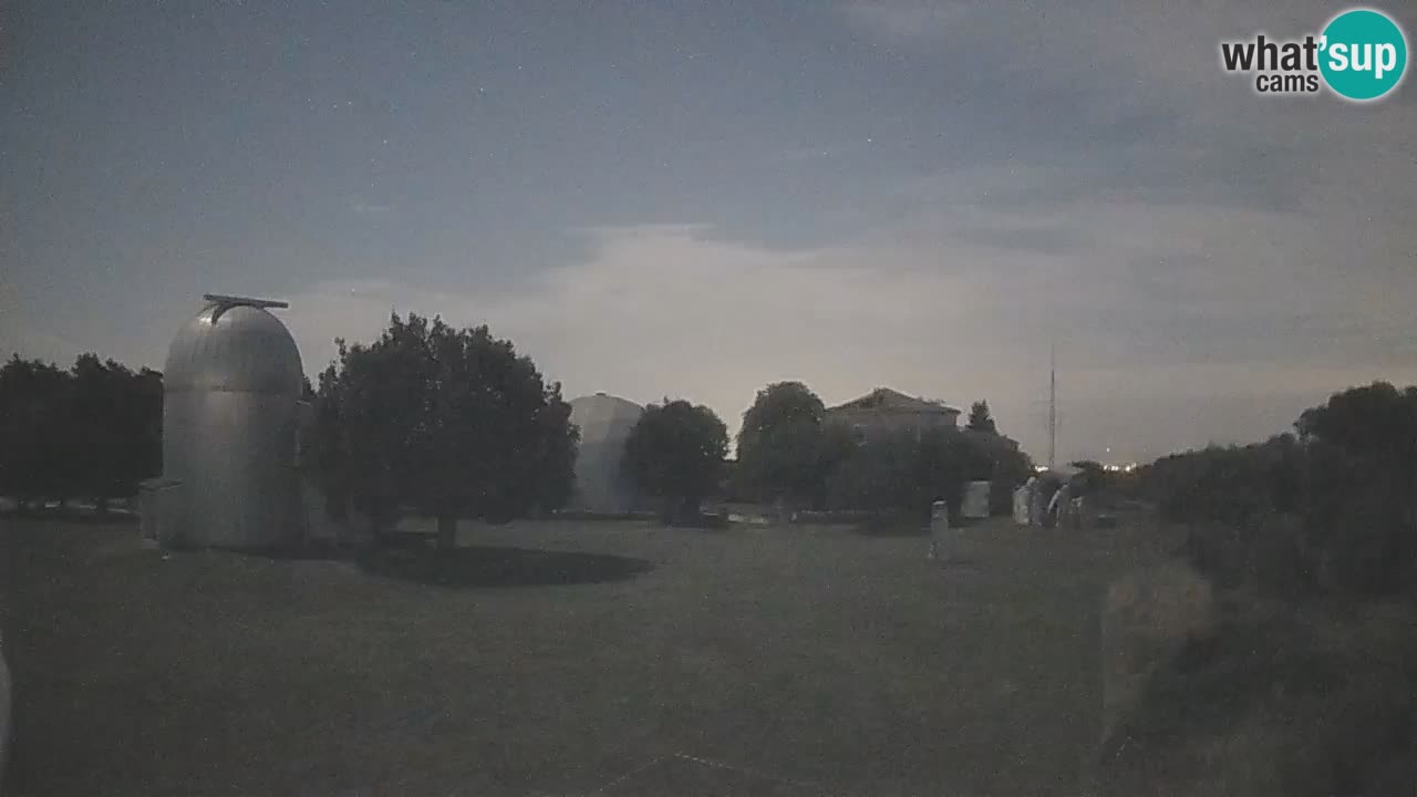 Višnjan Observatory Live Webcam – Explore the Sky, Asteroids, Comets, and Meteoroids
