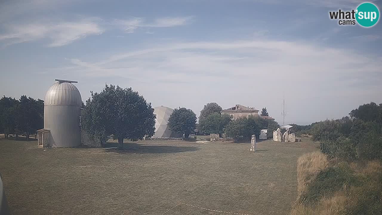 Višnjan Observatory Live Webcam – Explore the Sky, Asteroids, Comets, and Meteoroids